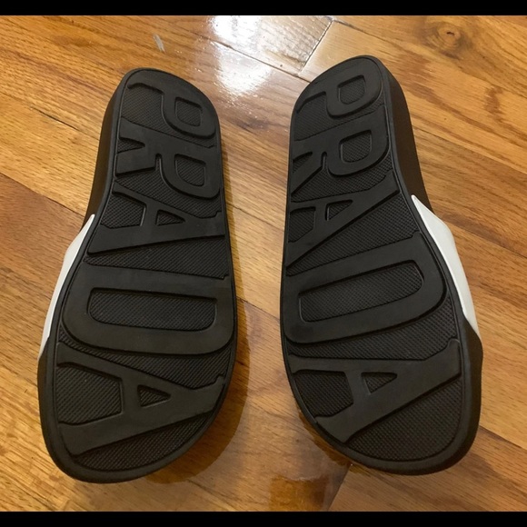 Prada Slides - Picture 2 of 5